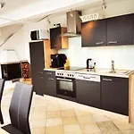 Niki's Bergloft Appartement *